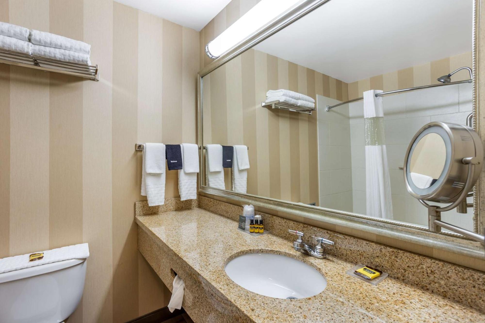 Best Western Plus University Park Inn & Suites State College Zewnętrze zdjęcie