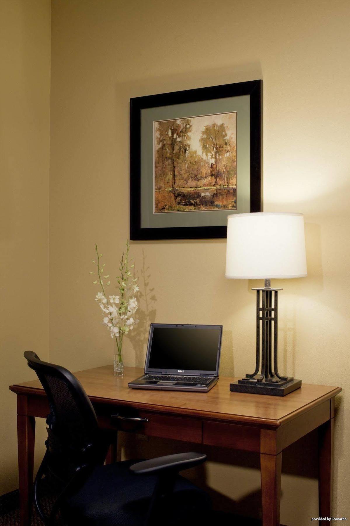 Best Western Plus University Park Inn & Suites State College Udogodnienia zdjęcie